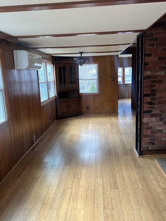 9 Rebecca Avenue Hudson, MA 01749 - Photo 7 of 14