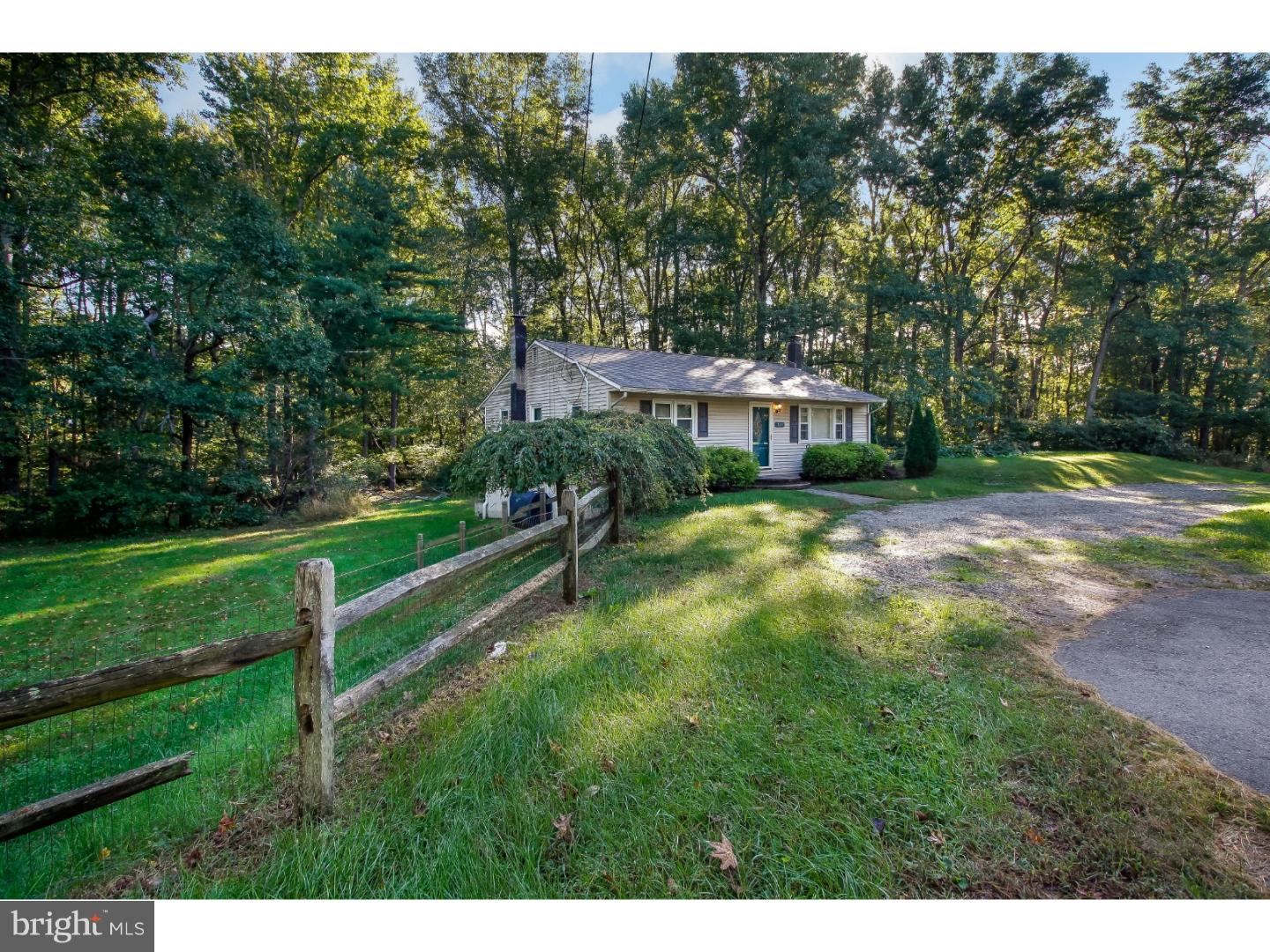 184 Arneys Mt Road Pemberton, NJ 08068 - Photo 2 of 24