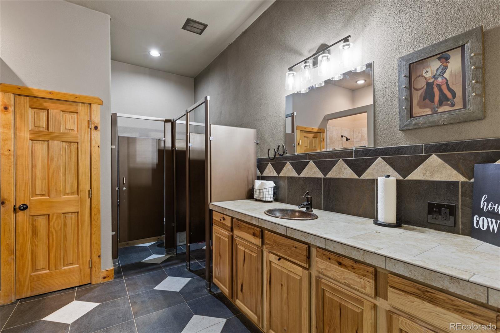 1050 South Manila Road Bennett, CO 80102 - Photo 34 of 50