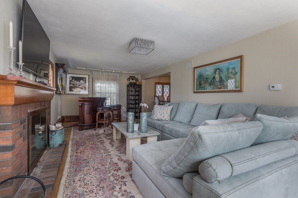 112 Whitney Road Medford, MA 02155 - Photo 13 of 30 Gallery Image 13