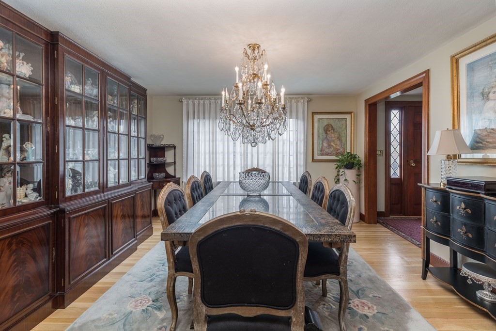 112 Whitney Road Medford, MA 02155 - Photo 19 of 30 Gallery Image 19