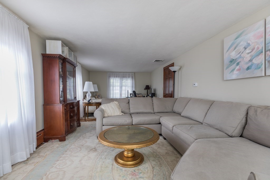 112 Whitney Road Medford, MA 02155 - Photo 26 of 30 Gallery Image 26