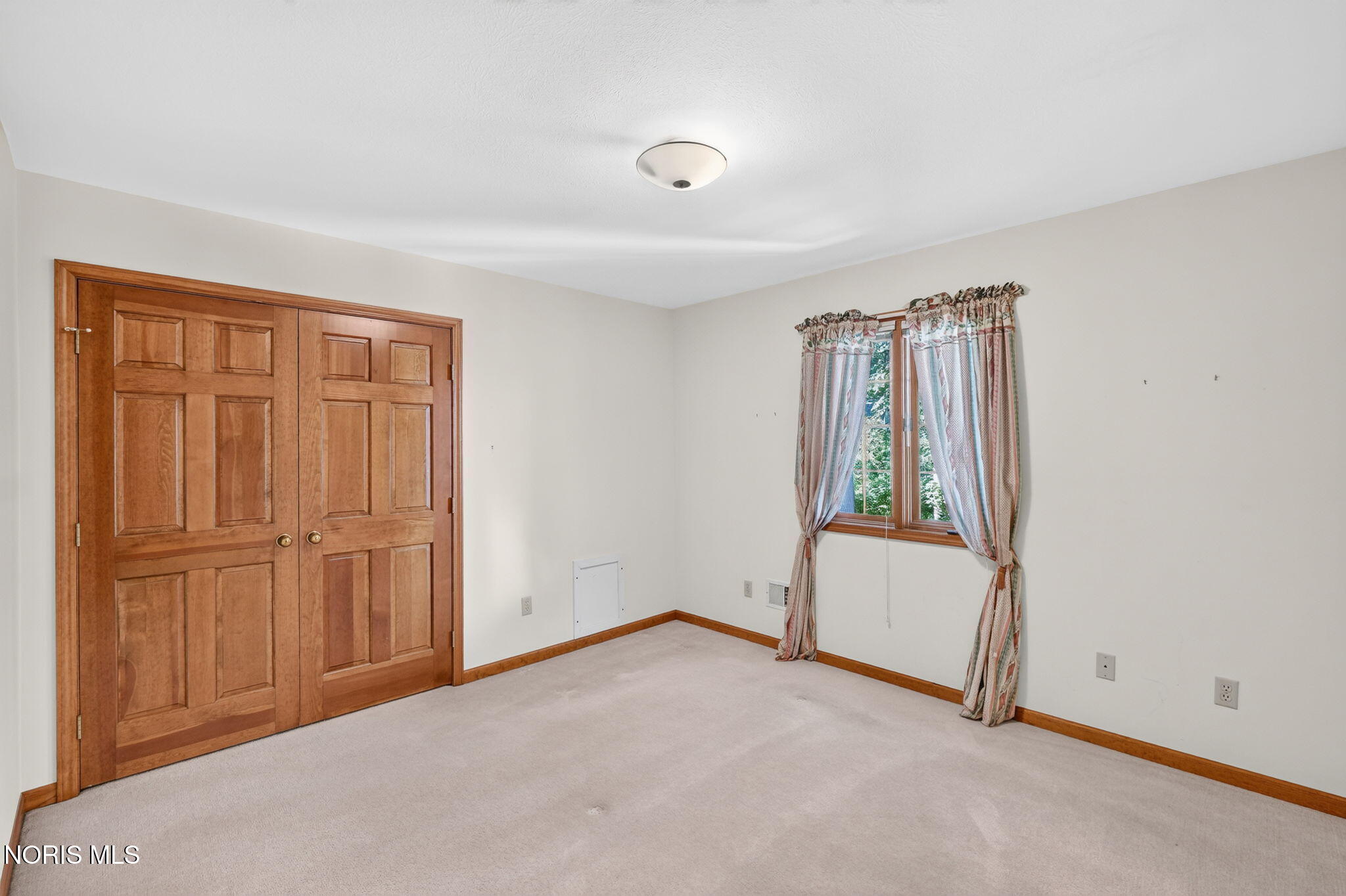 7050 Cloister Road Toledo, OH 43617 - Photo 37 of 56 Gallery Image 37