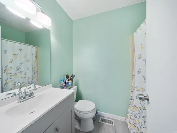 $299,900 | 6229 Bellingham Lane, Fort Wayne, IN 46835