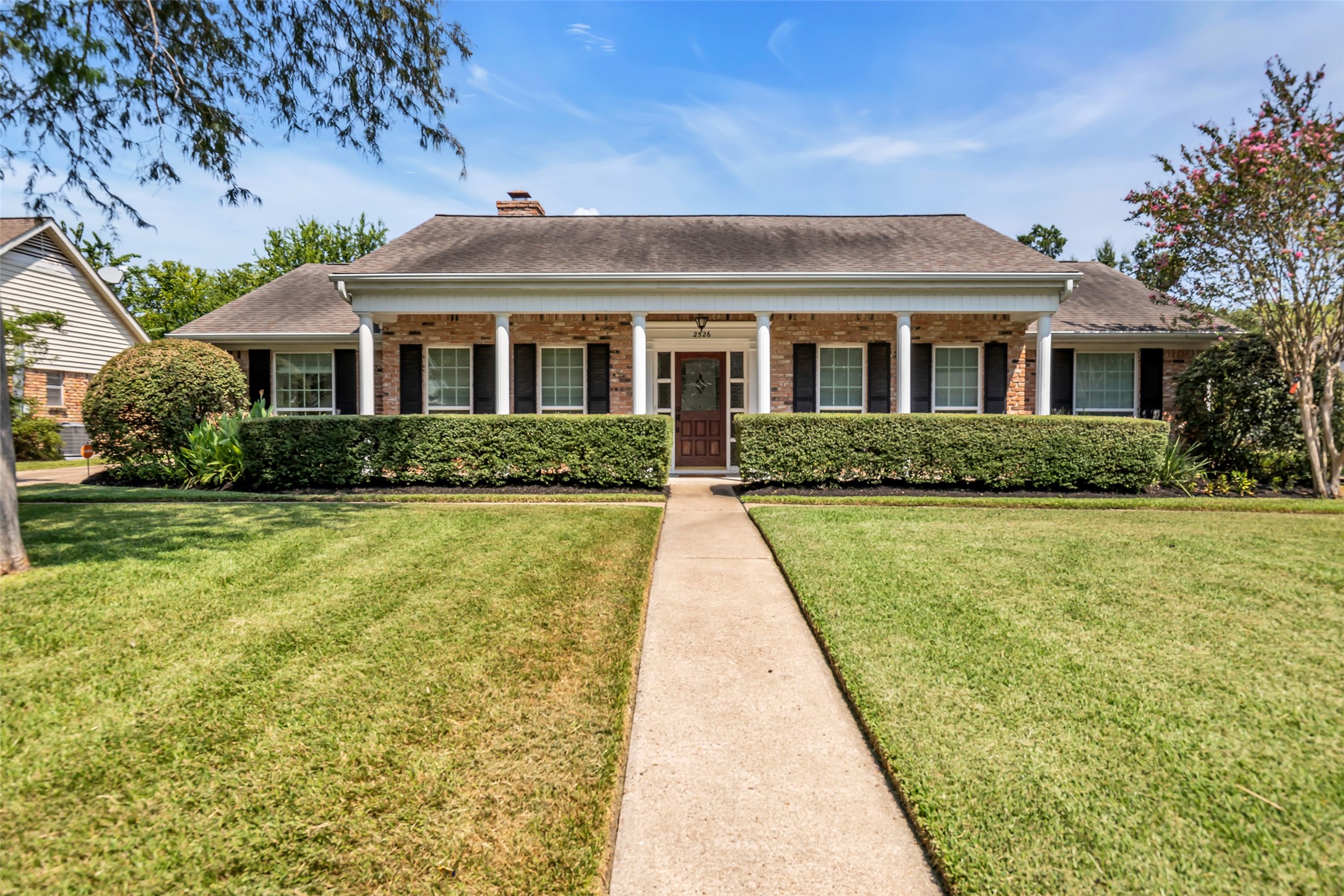 2526 Teague Road Houston, TX 77080 - Photo 2 of 41 This charming home is situated in the desirable Spring Shadows neighborhood on a quiet, low-traffic street.