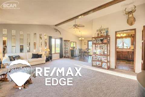 12251 East Bristol Road Davison, MI 48423 - Photo 8 of 24 20448839-7.JPG