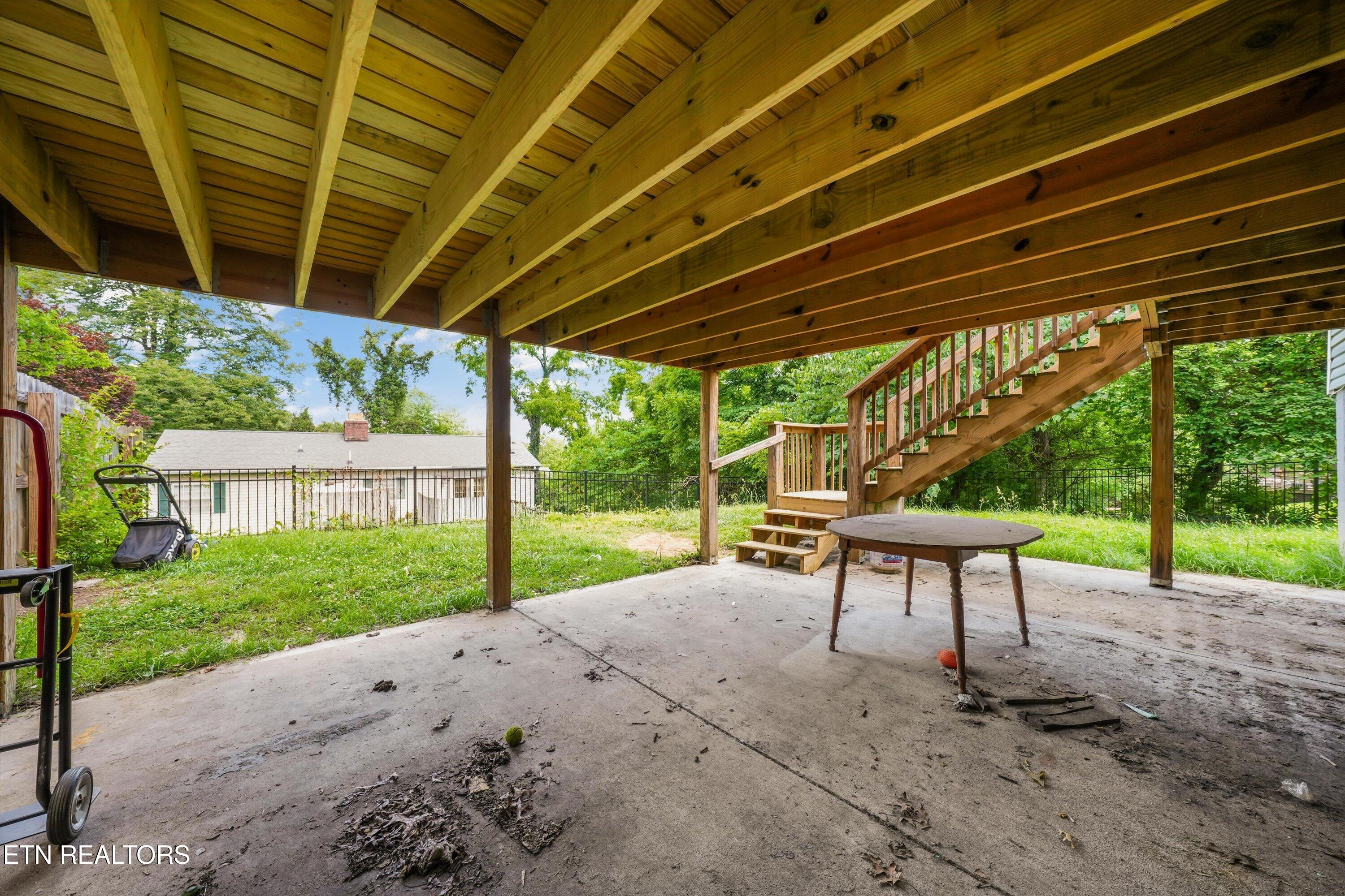 155 Kentucky Avenue Oak Ridge, TN 37830 - Photo 34 of 37 30-155 Kentucky Ave 31