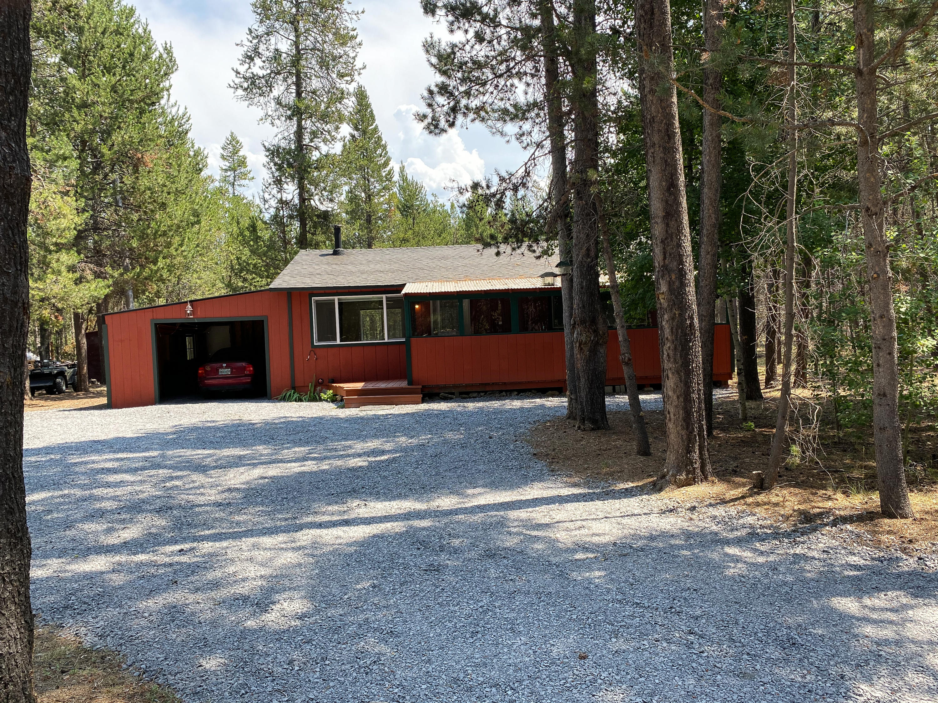 56230 Sandpiper Road Bend, OR 97707 - Photo 3 of 29 IMG_6210