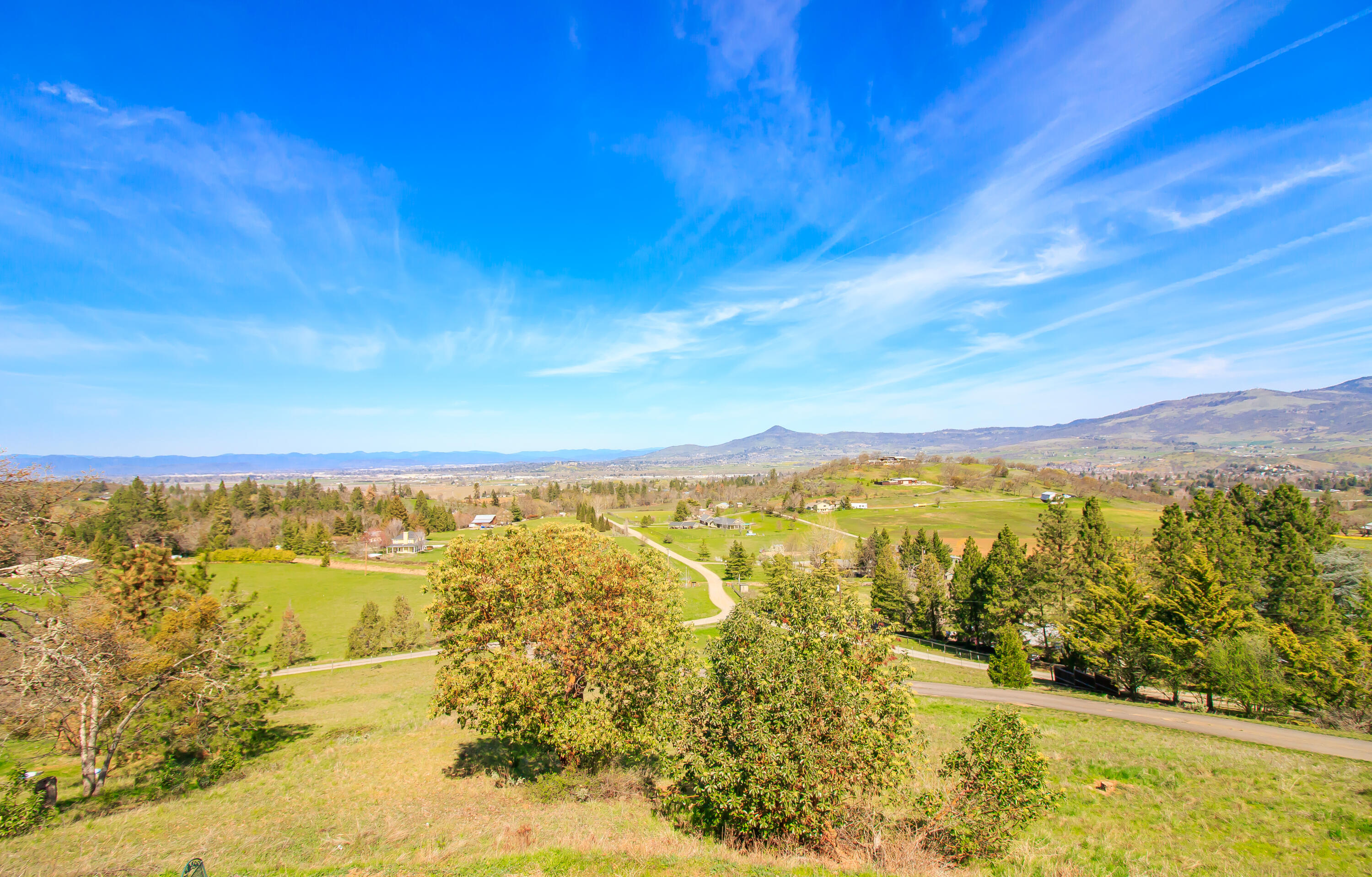 2545 Pioneer Road Talent, OR 97540 - Photo 40 of 42 4