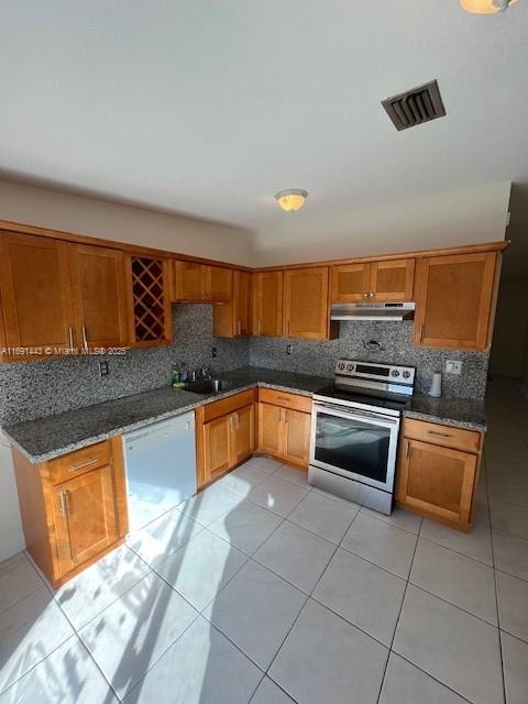 7810 Pembroke Road Miramar, FL 33023 - Photo 9 of 23 Gallery Image 9