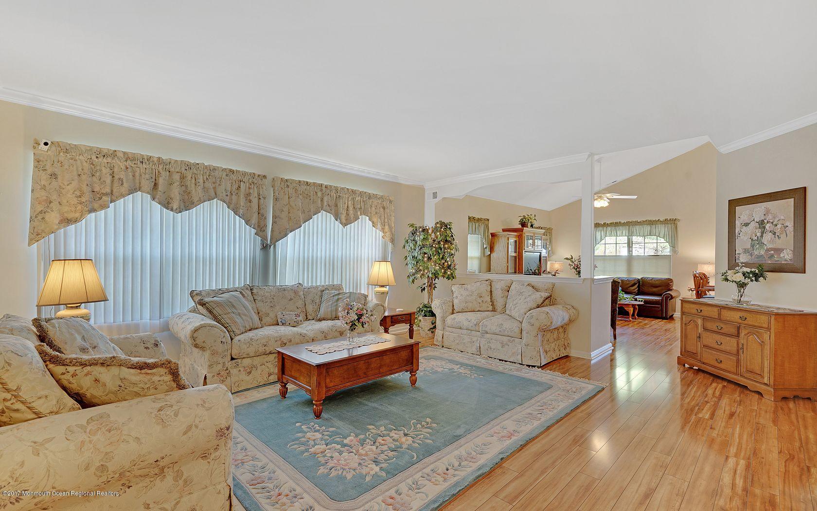 73 Drayton Road Manchester Township, NJ 08759 - Photo 9 of 34 73 D Formal Living Room