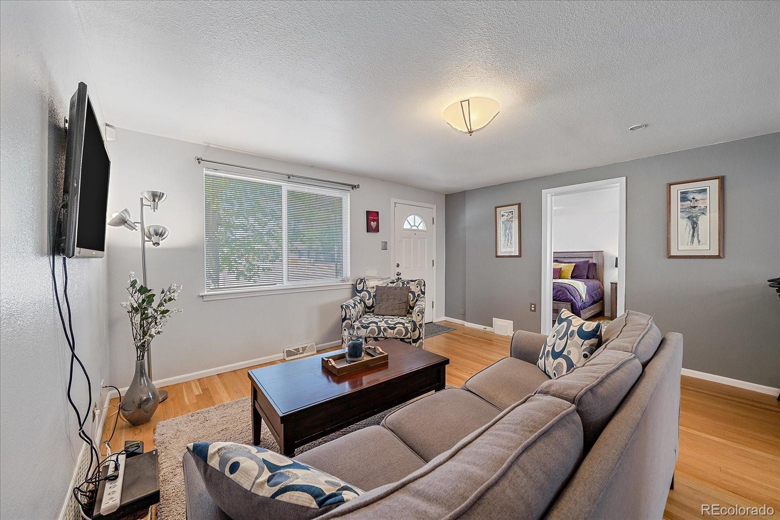 3040 Grape Street Denver, CO 80207 - Photo 5 of 31