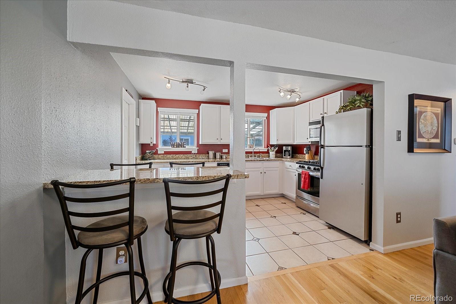 3040 Grape Street Denver, CO 80207 - Photo 7 of 31