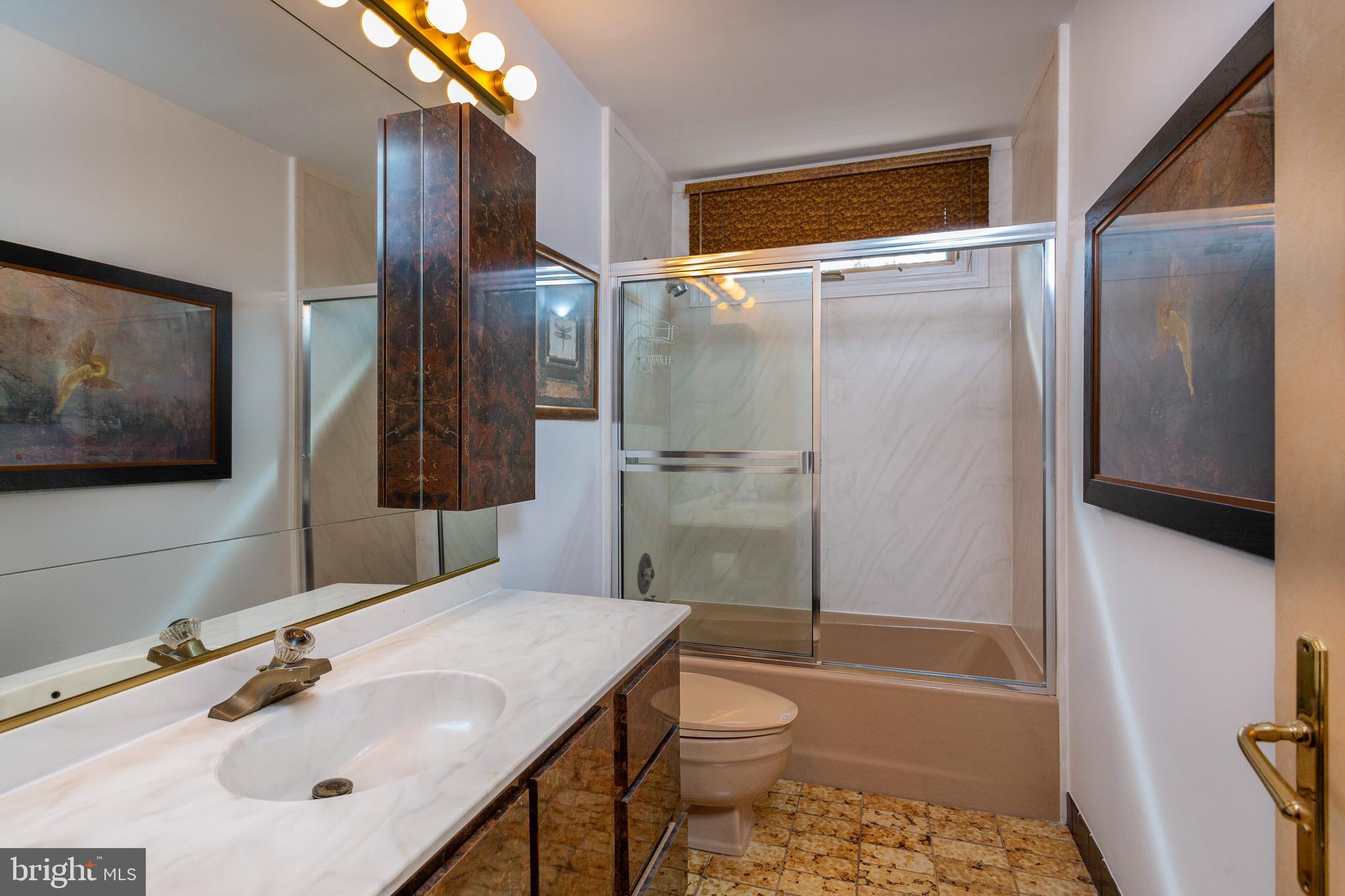 1718 Sharpless Road Jenkintown, PA 19046 - Photo 30 of 42 Full Bath