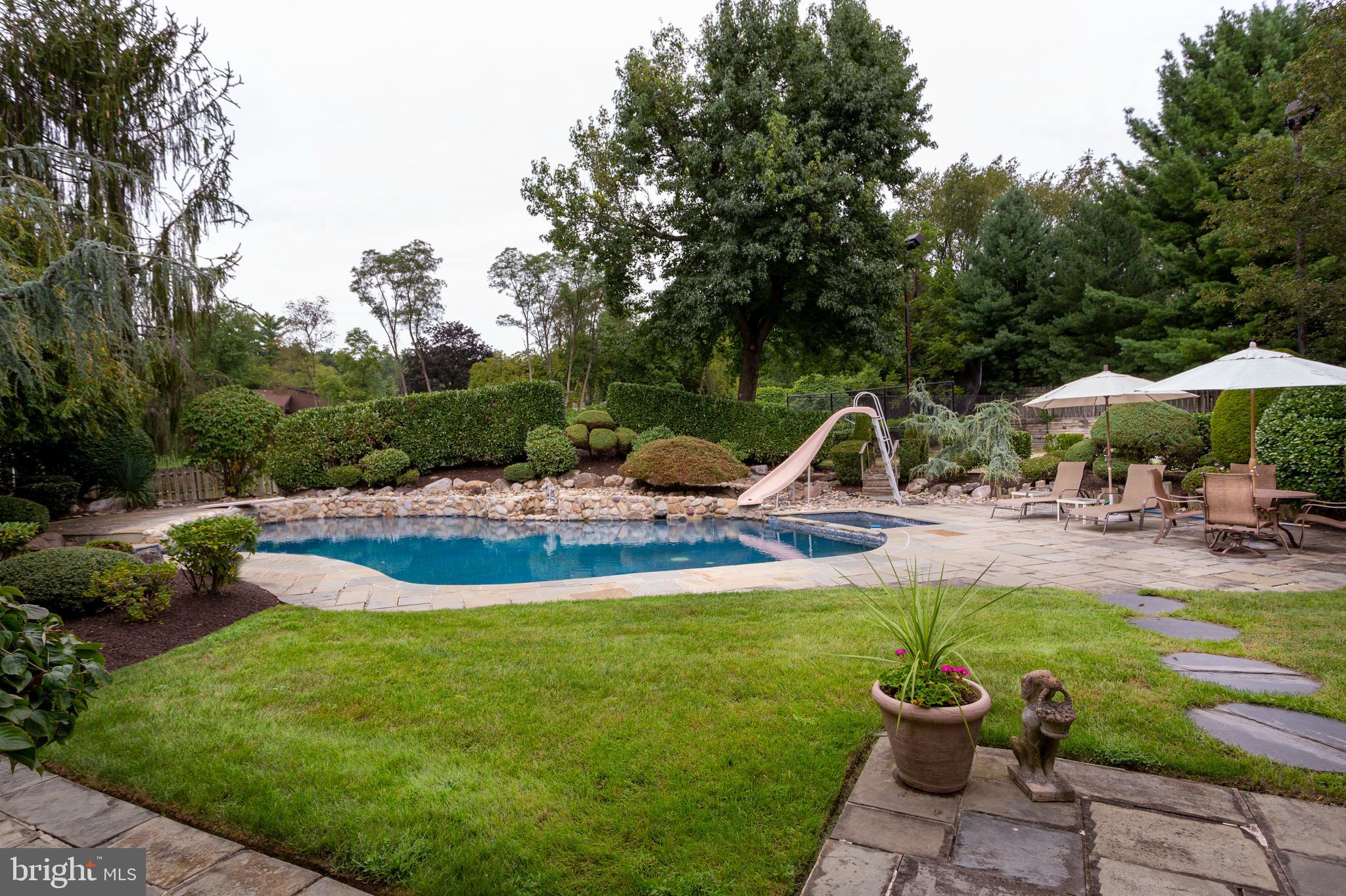 1718 Sharpless Road Jenkintown, PA 19046 - Photo 41 of 42 Exterior Back