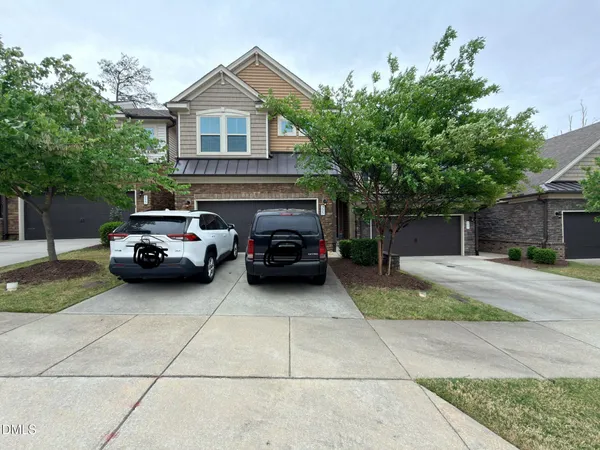 $2,495 | 735 Lampwick Lane, Cary, NC 27513