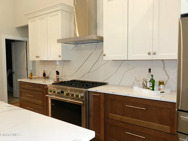 $694,000 | 59 Dean Thomas Way, Queensbury, NY 12804