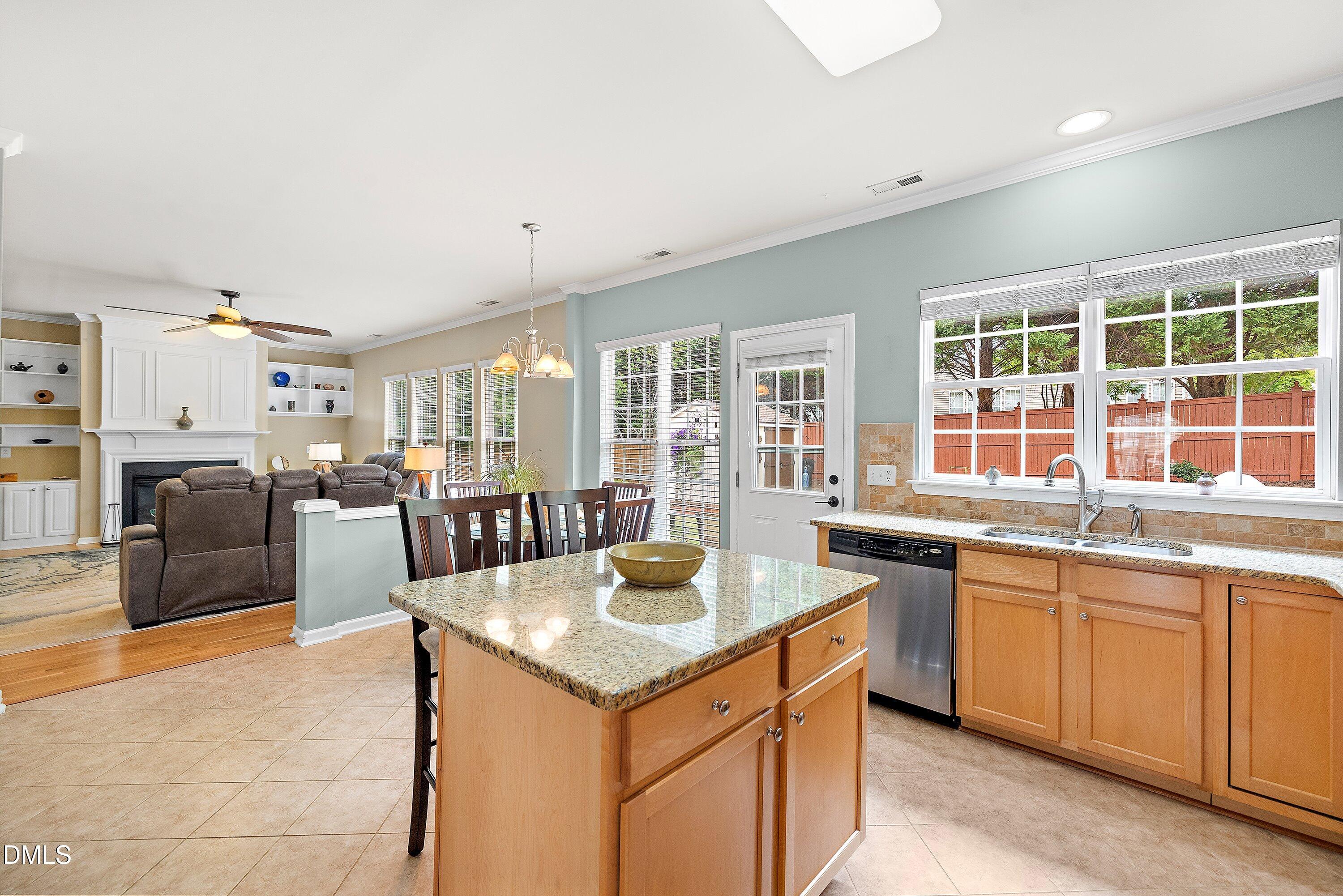 7400 Silver View Lane Raleigh, NC 27613 - Photo 15 of 75