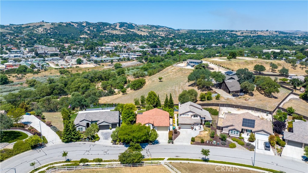 669 Red Cloud Road Paso Robles, CA 93446 - Photo 60 of 61 an aerial view of residential houses with outdoor space