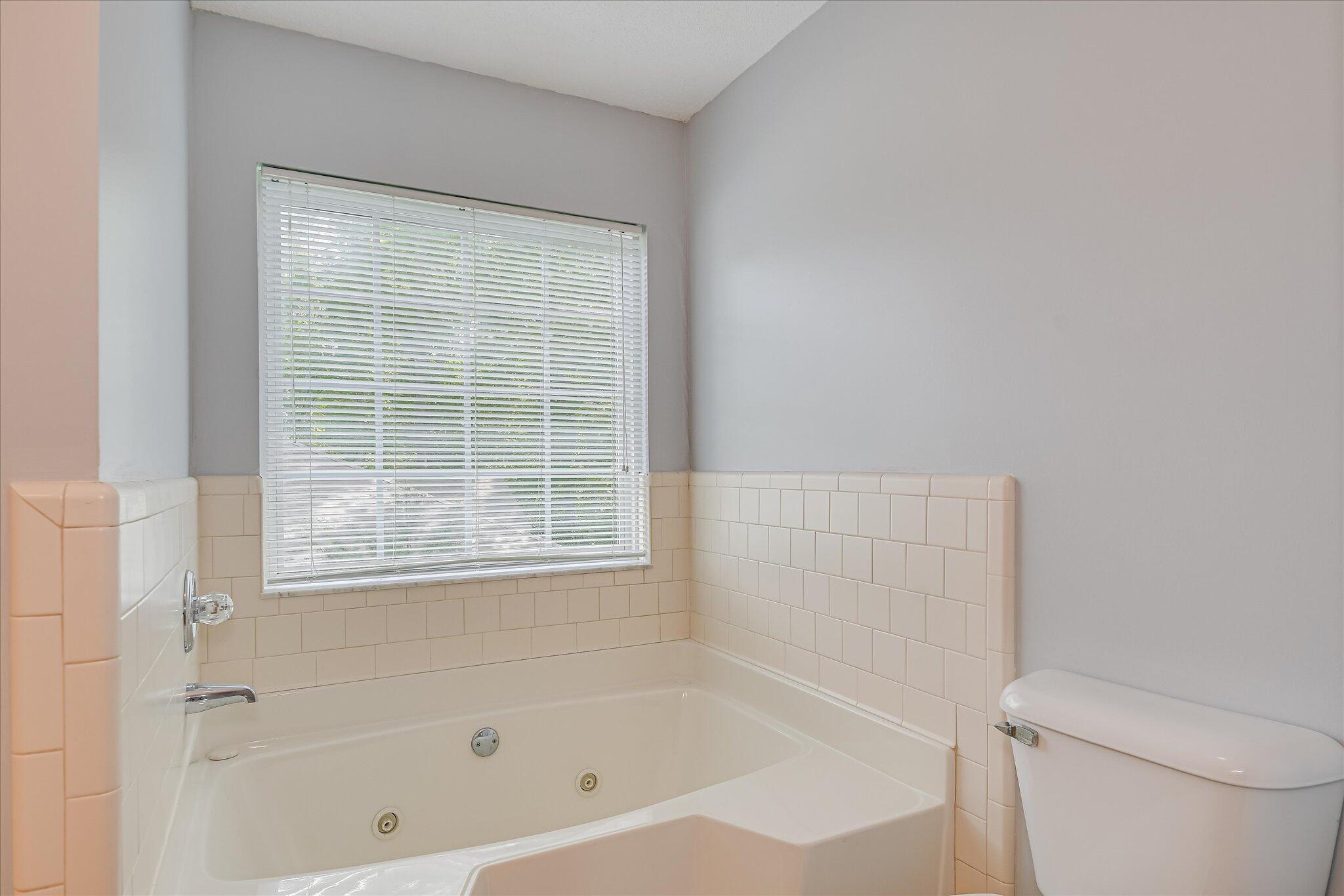 160 Crescent Drive McCormick, SC 29835 - Photo 31 of 58 31-230