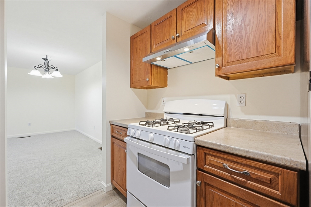 360 Littleton Road, Unit B7 Chelmsford, MA 01824 - Photo 14 of 27