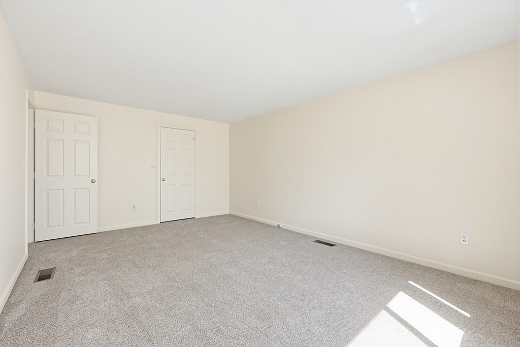 360 Littleton Road, Unit B7 Chelmsford, MA 01824 - Photo 18 of 27