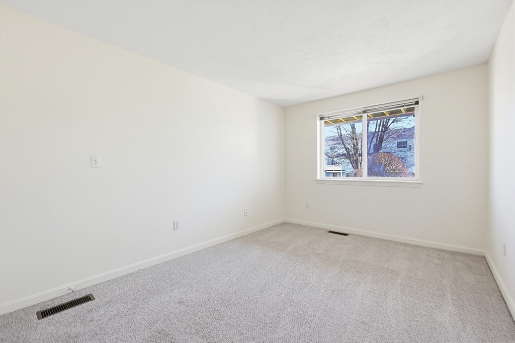 360 Littleton Road, Unit B7 Chelmsford, MA 01824 - Photo 20 of 27