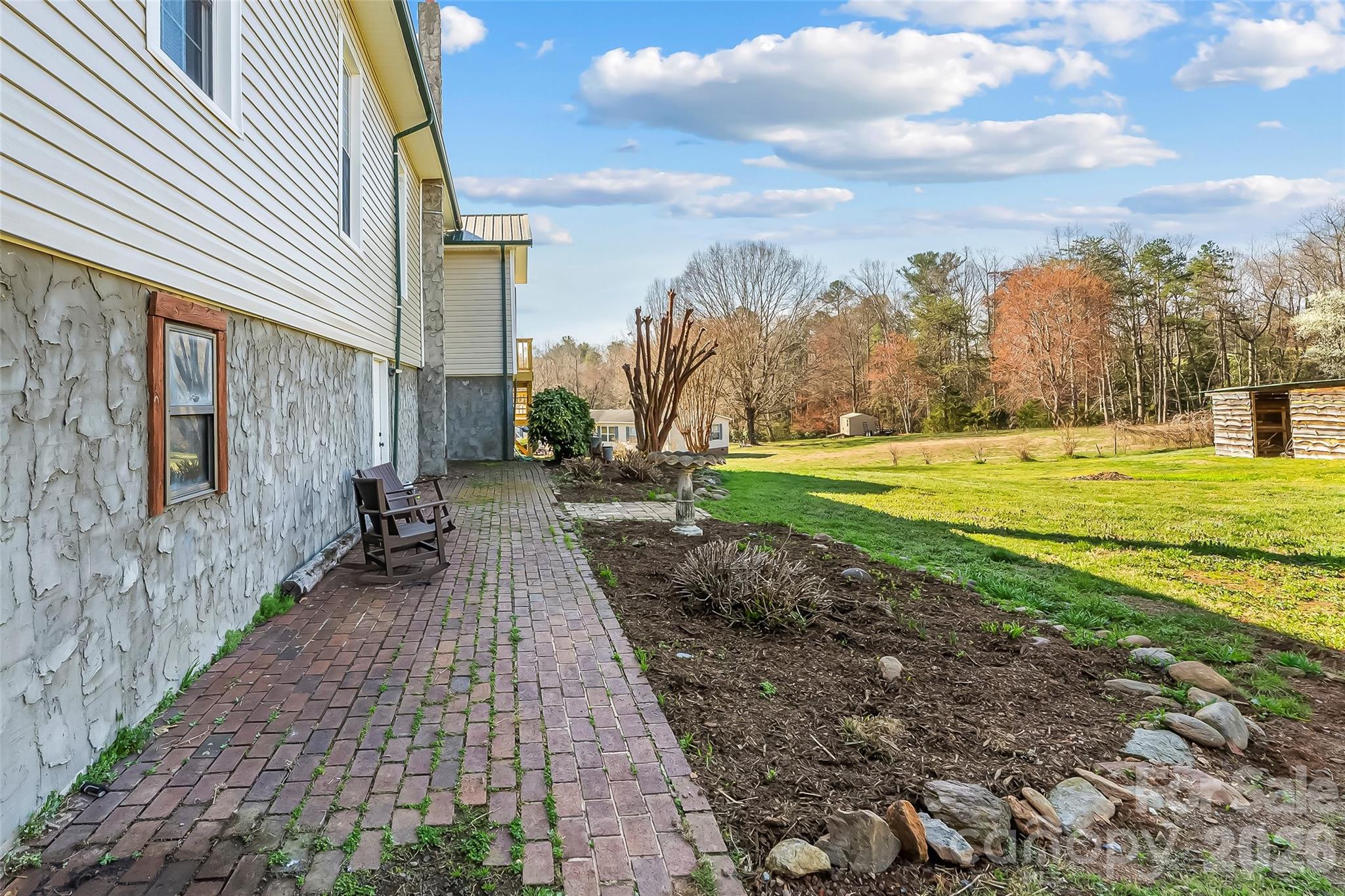 4951 Burns Road Granite Falls, NC 28630 - Photo 30 of 34