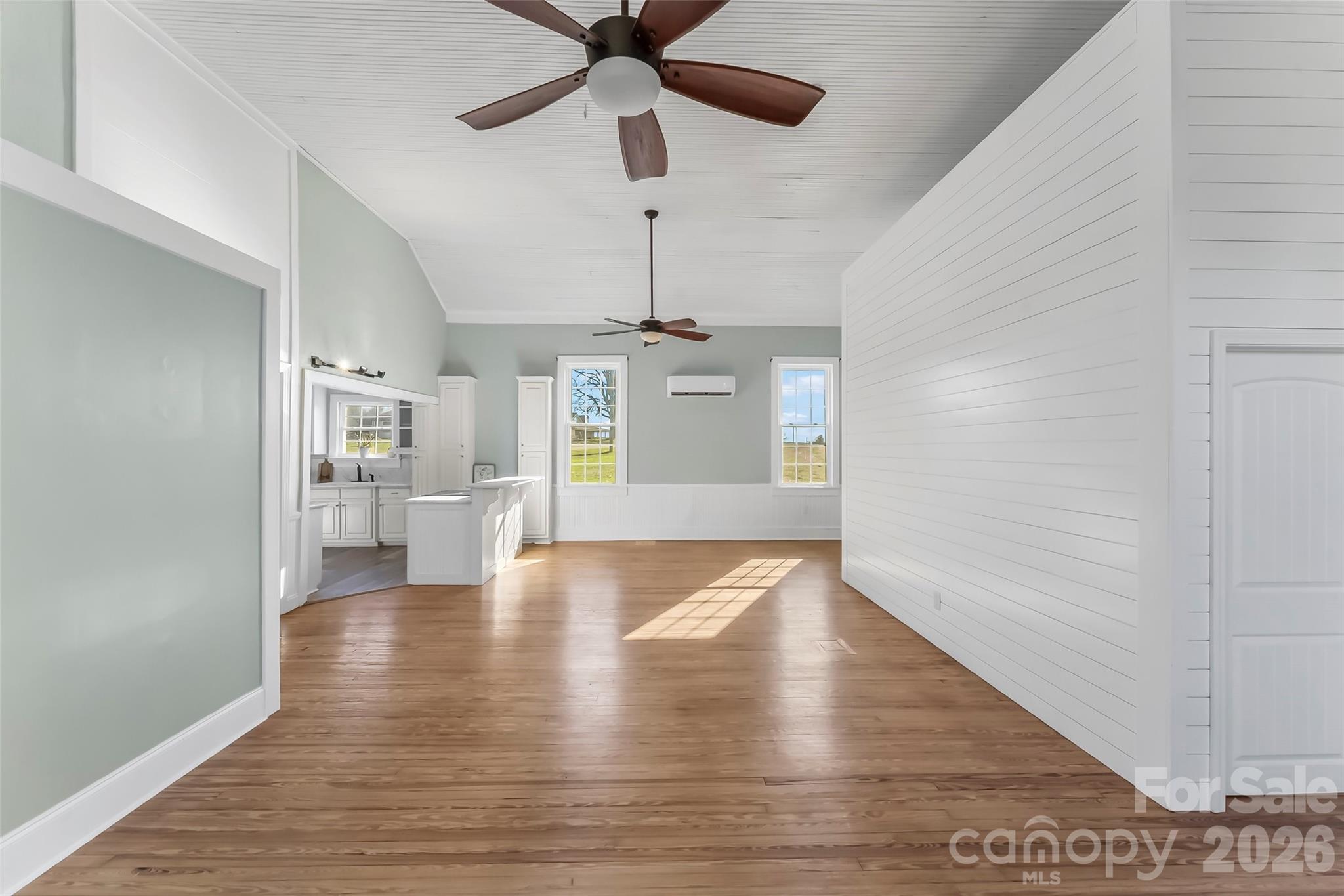 4951 Burns Road Granite Falls, NC 28630 - Photo 7 of 34