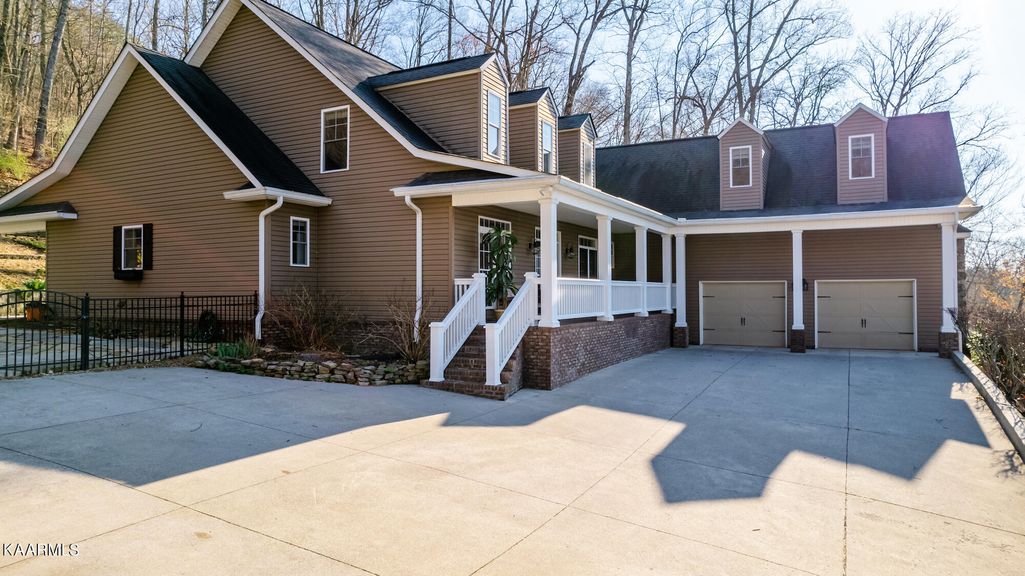 14 East Pinnacle Way Oak Ridge, TN 37830 - Photo 2 of 59 WPB-Pinnacle-Way (64 of 76)