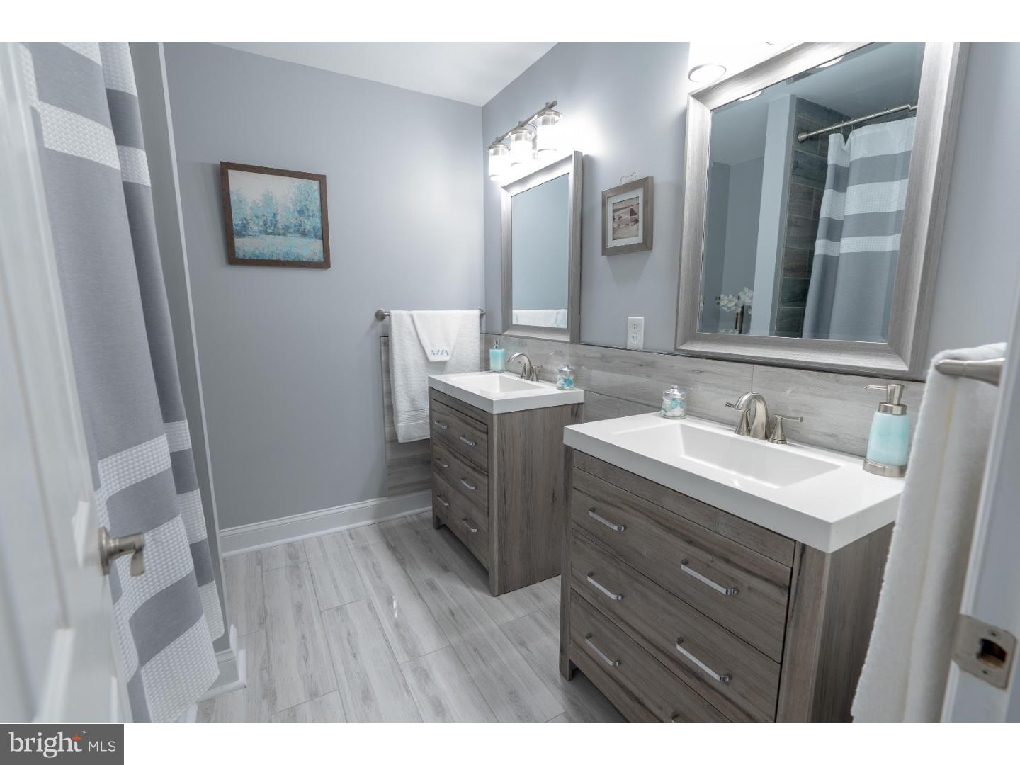 14 Pennington Lawrenceville Road Pennington, NJ 08534 - Photo 23 of 25 Bathroom