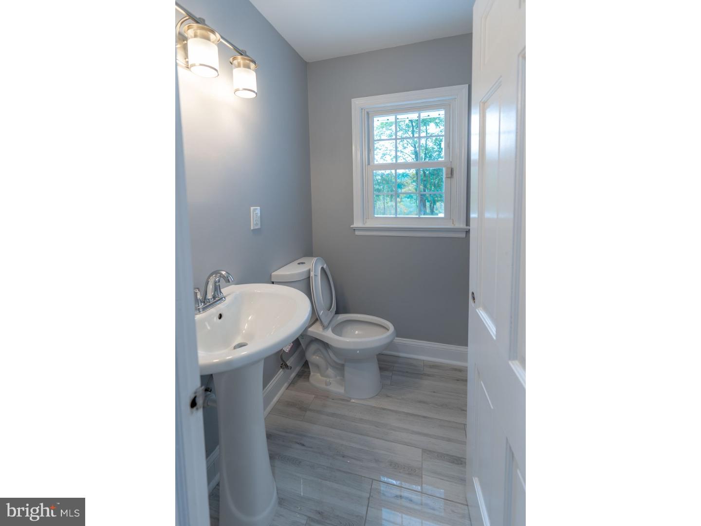14 Pennington Lawrenceville Road Pennington, NJ 08534 - Photo 25 of 25 Bathroom