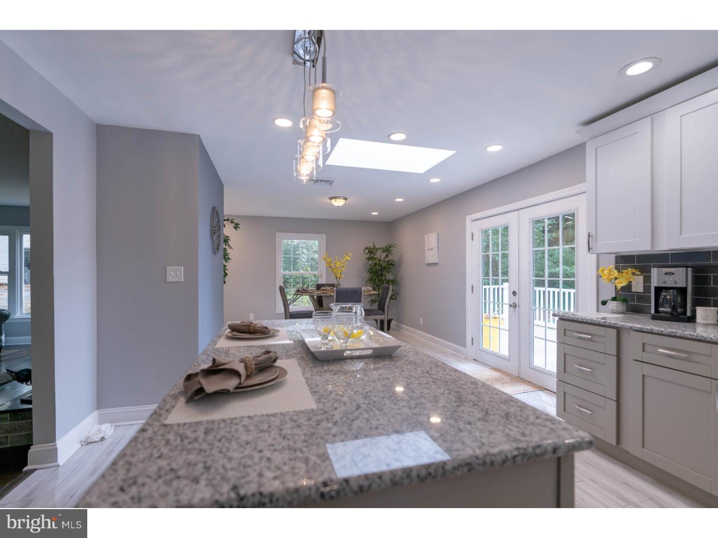 14 Pennington Lawrenceville Road Pennington, NJ 08534 - Photo 4 of 25 Kitchen