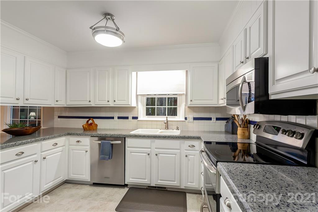 3501 Rea Road Charlotte, NC 28226 - Photo 4 of 23 Gallery Image 4