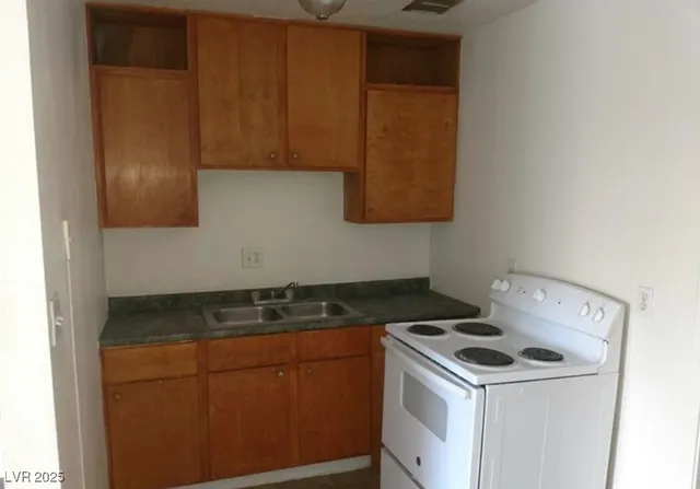 $625,000 | 615 Harrison Avenue, Las Vegas, NV 89106