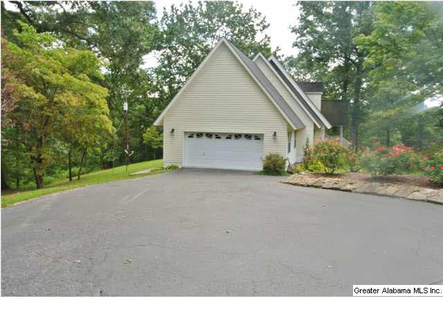 1435 Woodland Ridge Road Odenville, AL 35120 - Photo 23 of 32