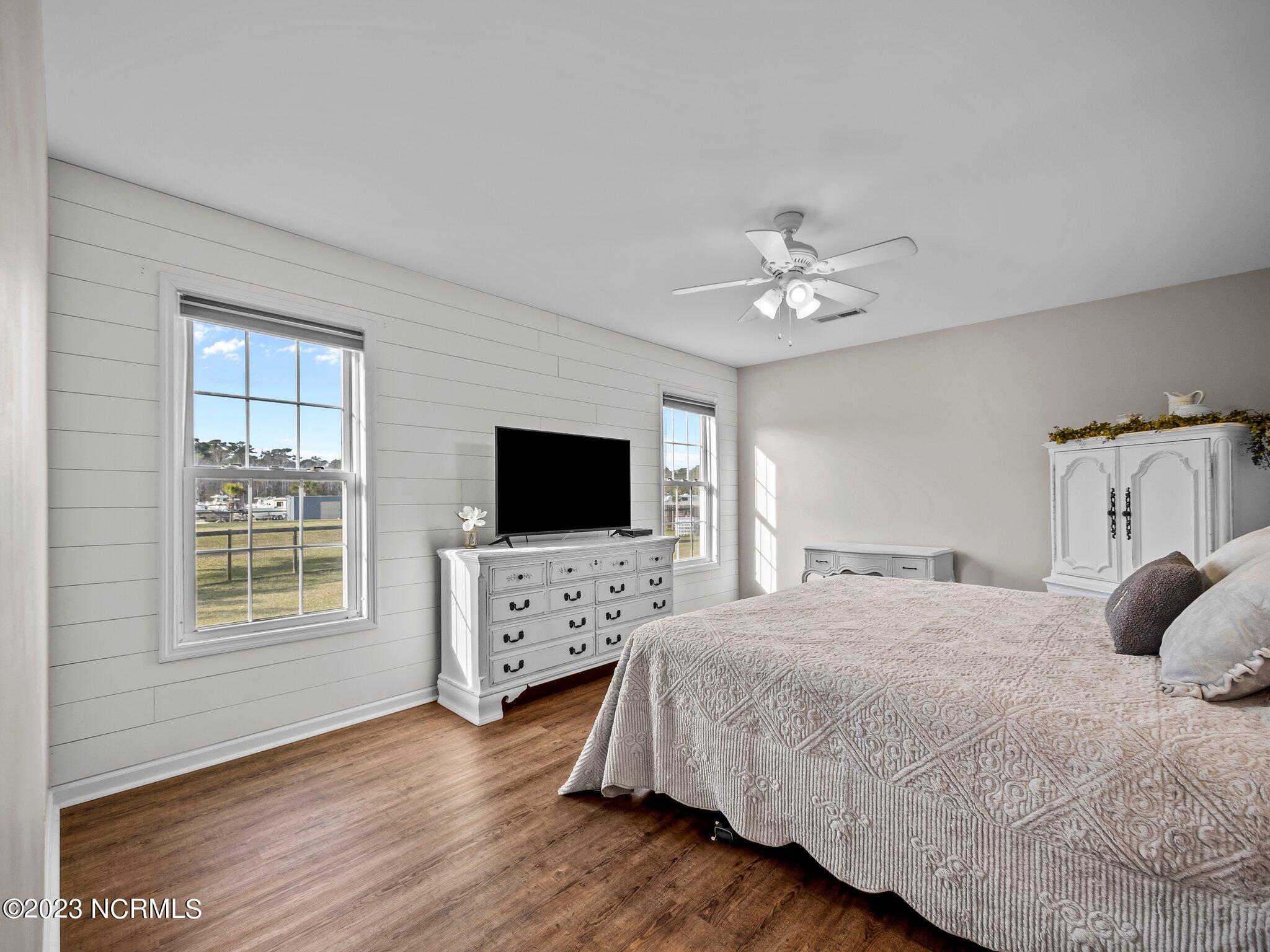 180 Peletier Loop Road Swansboro, NC 28584 - Photo 25 of 48 36-web-or-mls-P3090620