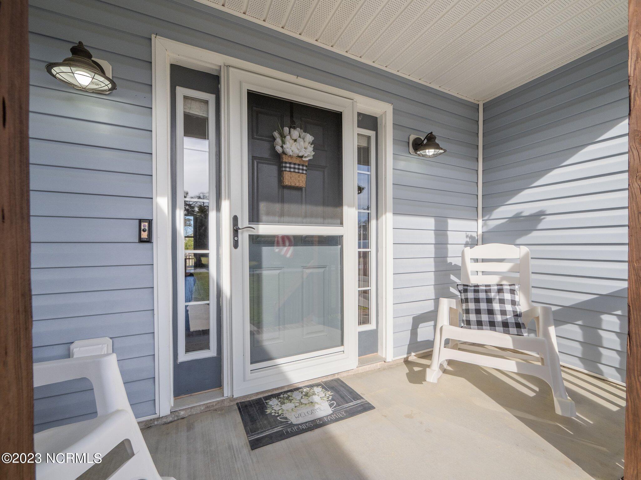180 Peletier Loop Road Swansboro, NC 28584 - Photo 5 of 48 5-web-or-mls-05