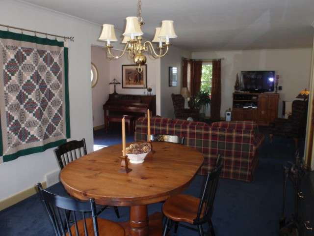 11 New Shaker Road Colonie, NY 12205 - Photo 5 of 12 Photo 5