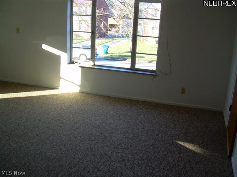 331 Shields Road Youngstown, OH 44512 - Photo 2 of 3 Gallery Image 2
