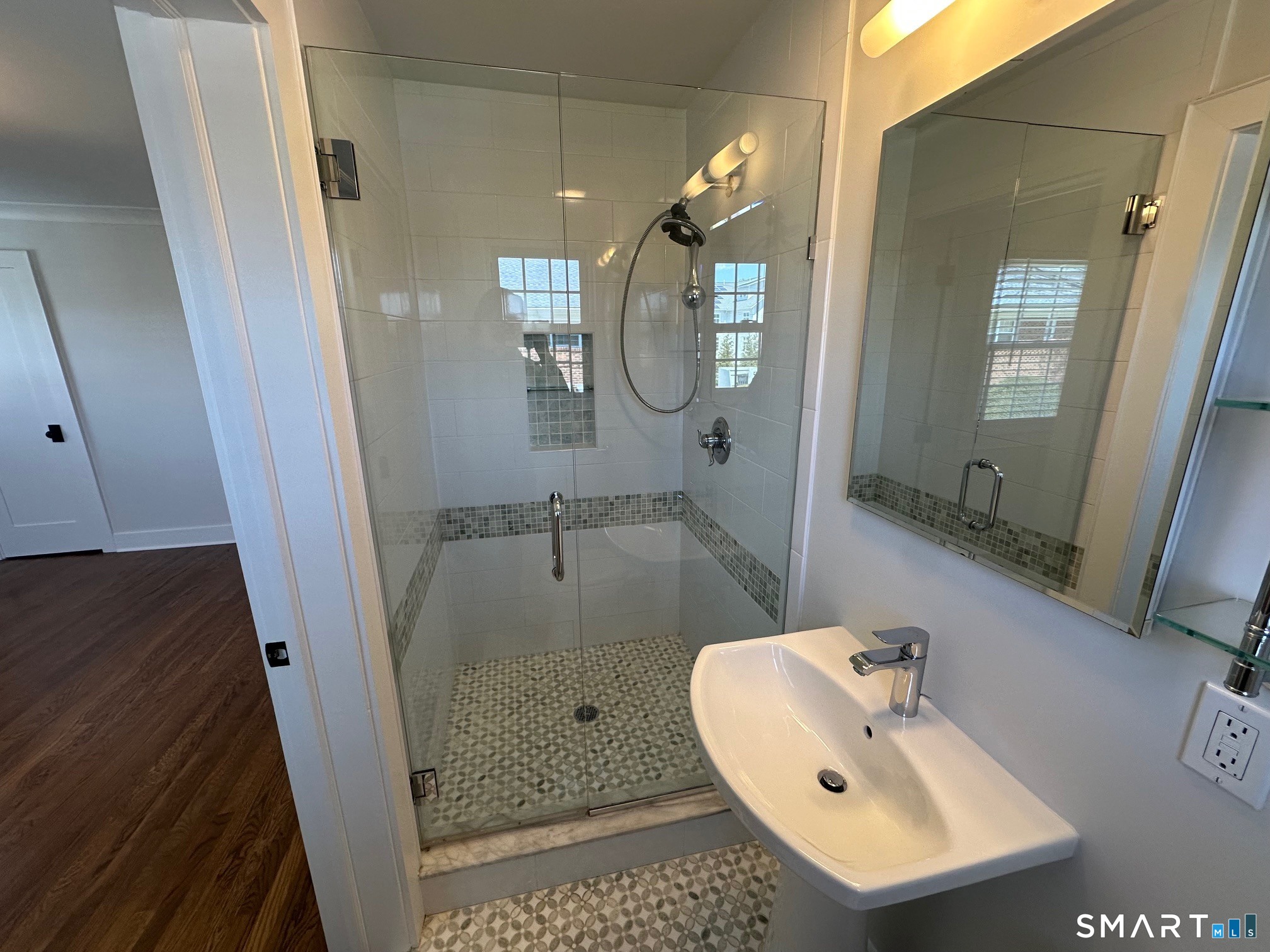 245 Unquowa Road, Unit 44 Fairfield, CT 06824 - Photo 18 of 24