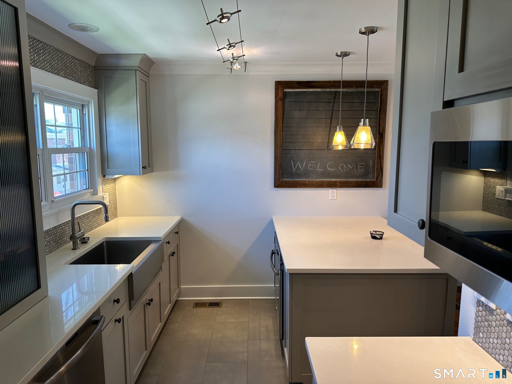 245 Unquowa Road, Unit 44 Fairfield, CT 06824 - Photo 9 of 24