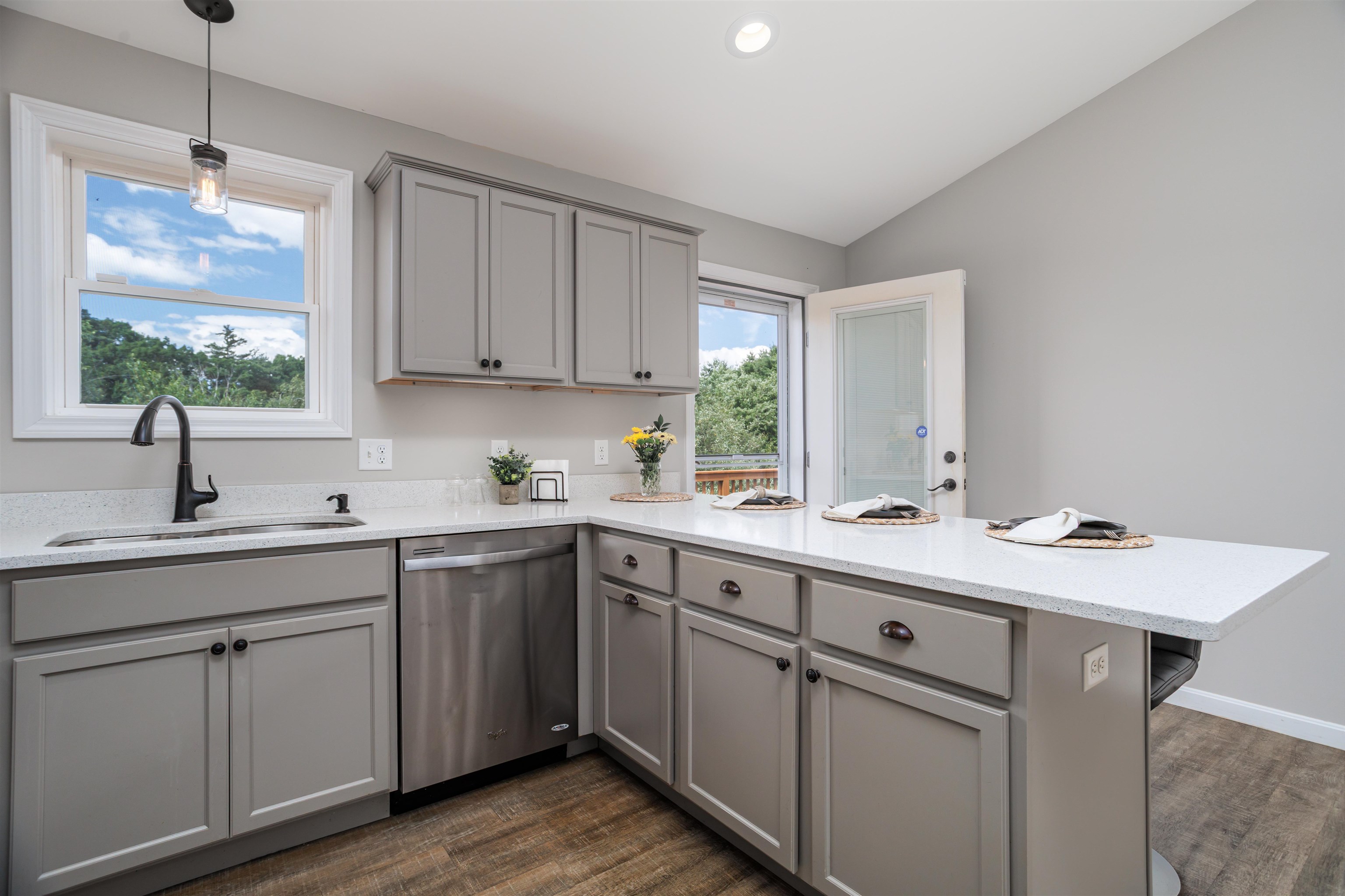 70 Derryfield Road, Unit R Derry, NH 03038 - Photo 15 of 36