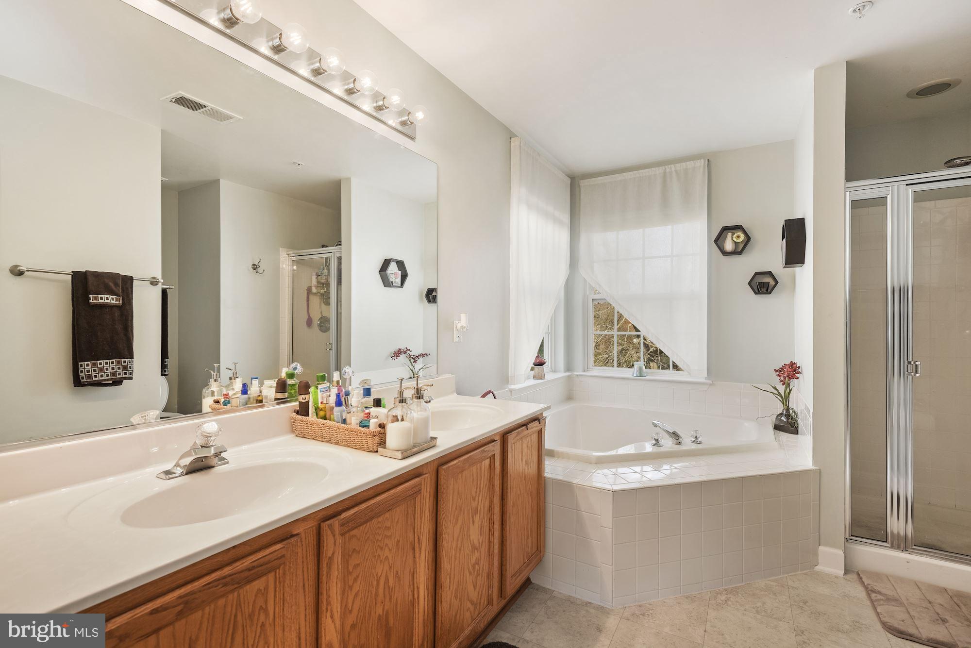 11203 Poplar Grove Court Laurel, MD 20708 - Photo 18 of 26 Master Bath