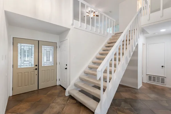 $2,450 | 10 Glorybower Court, The Woodlands, TX 77380