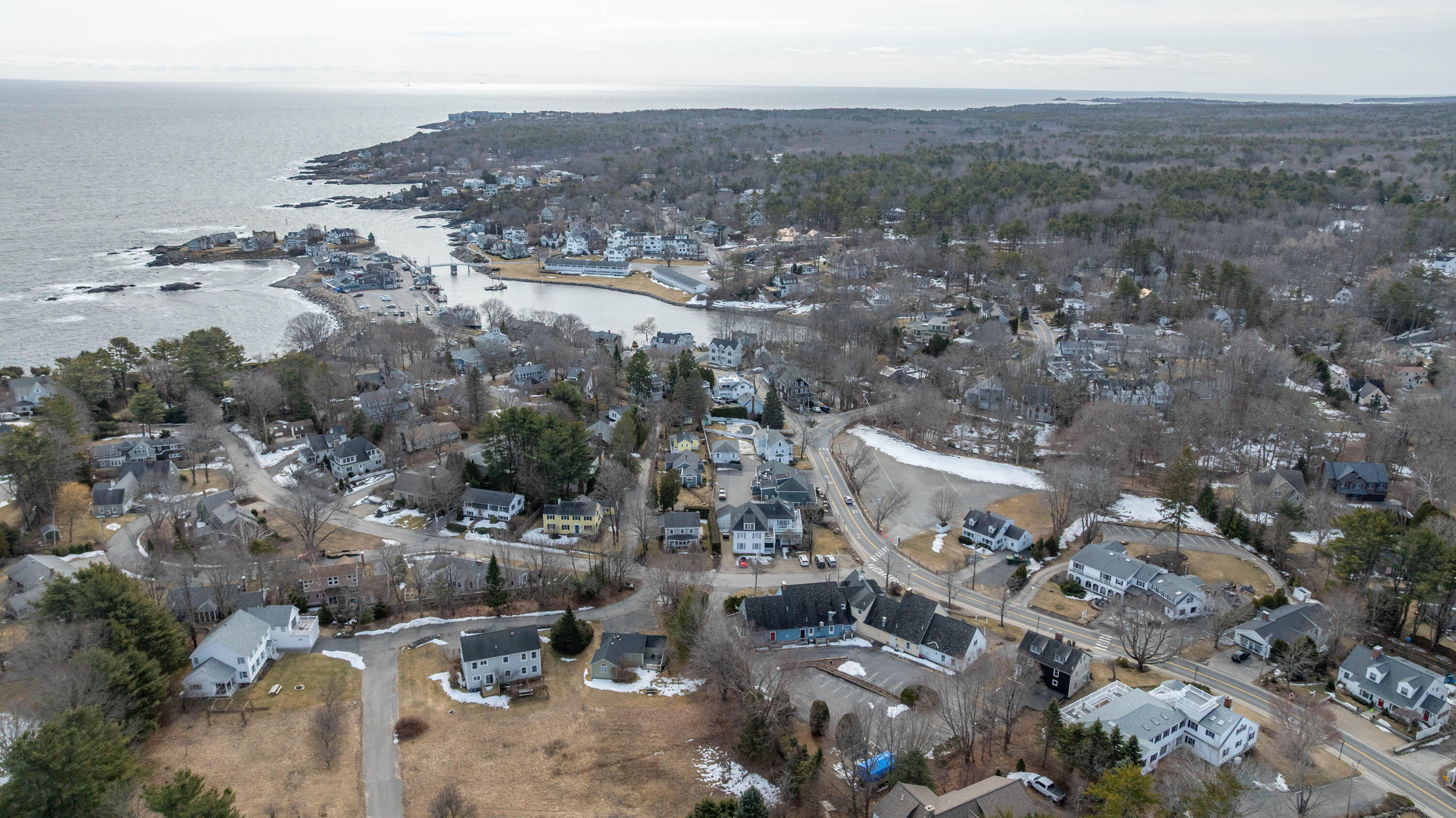 327 Shore Road, Unit 2 Ogunquit, ME 03907 - Photo 16 of 18 pic-7