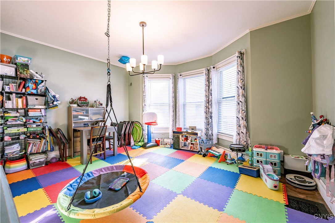 402 North Jay Street Rome, NY 13440 - Photo 12 of 49