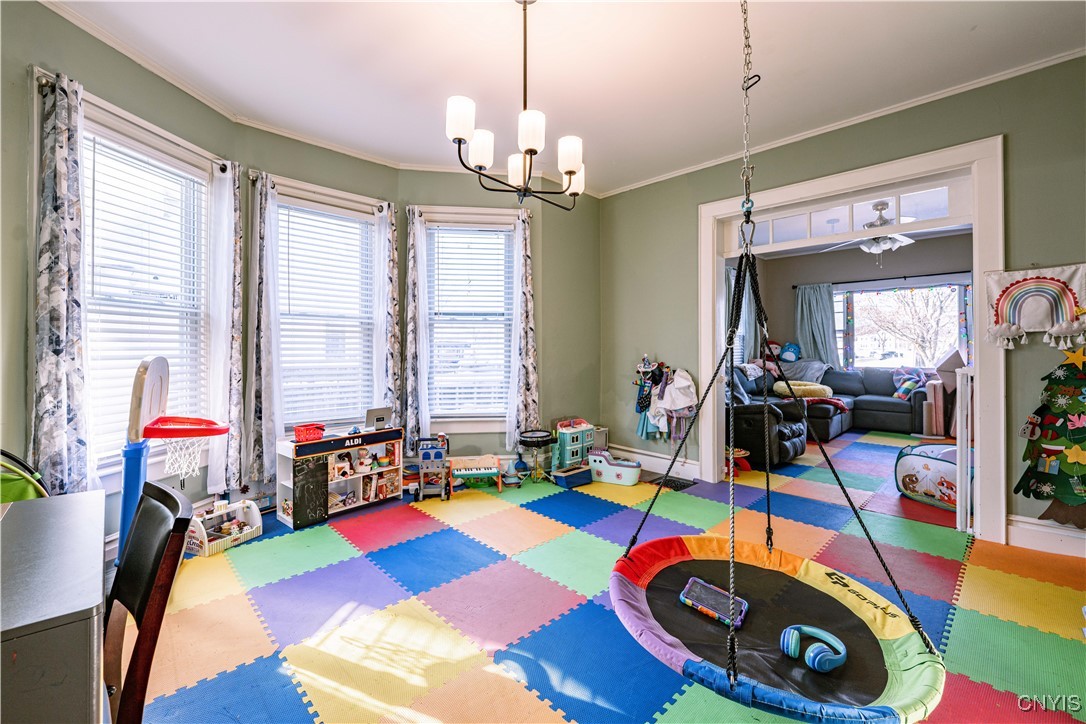 402 North Jay Street Rome, NY 13440 - Photo 14 of 49