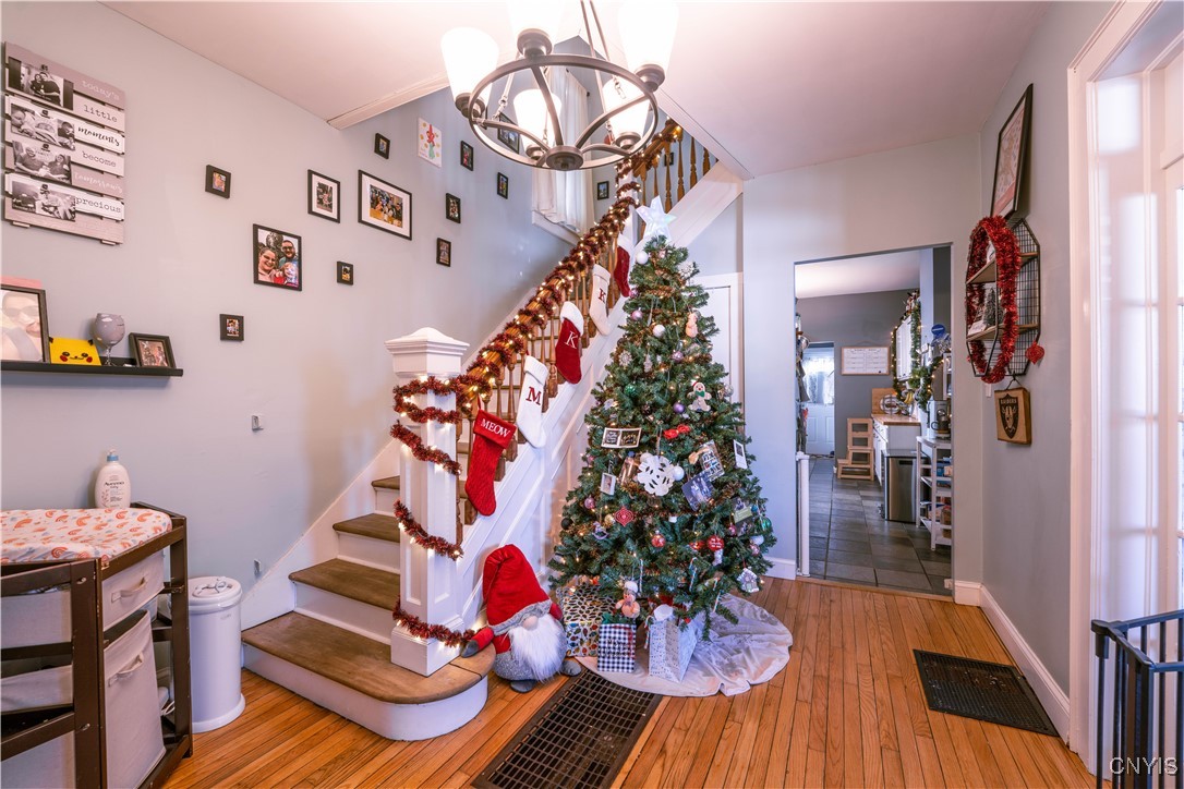 402 North Jay Street Rome, NY 13440 - Photo 3 of 49