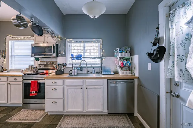 $149,900 | 402 North Jay Street, Rome, NY 13440